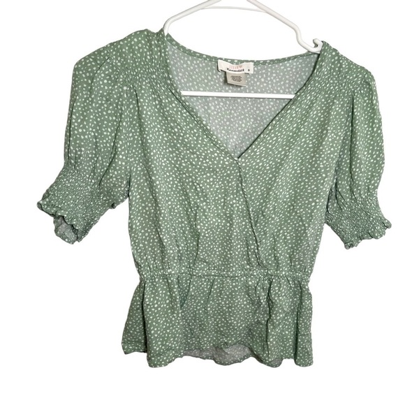 Urban Romantics Peplum Top Light Green White - Picture 1 of 10